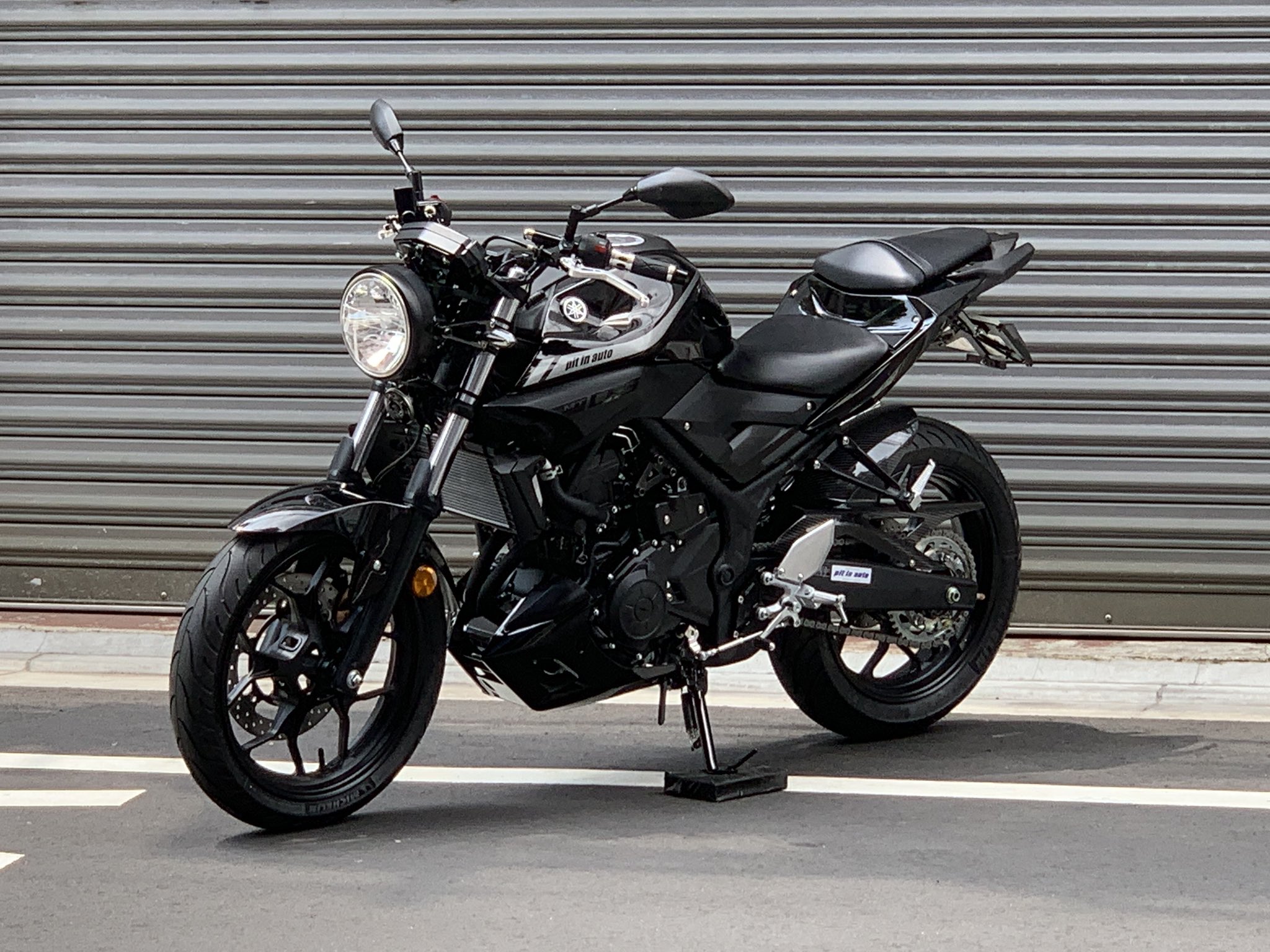 YAMAHA MT-25 MT-03 丸目ヘッドライトセット