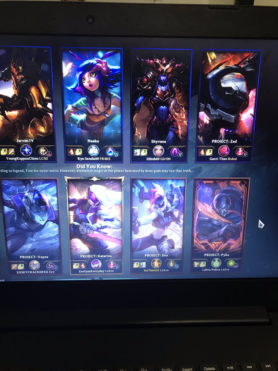 Natscosplays's tweet image. I enjoy this project group we got going. (I got my S+ this game, I’m jinx) #leagueoflegends #projectjinx #jinx