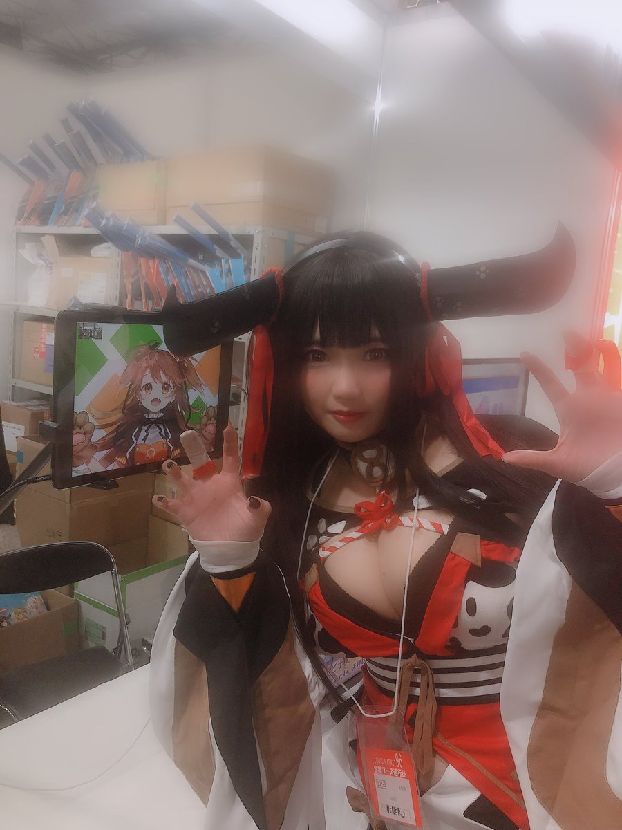 Re_AcT_'s tweet image. #獅子神レオナ🦁によるバーチャル店員終了致しました！
ツーショット写真です📷✨
この後15時からは #射貫まとい が担当致します💘

本日はこちらで最後となりますので是非お越しくださいませ！

#C96 #コミケ96 #ReAcT