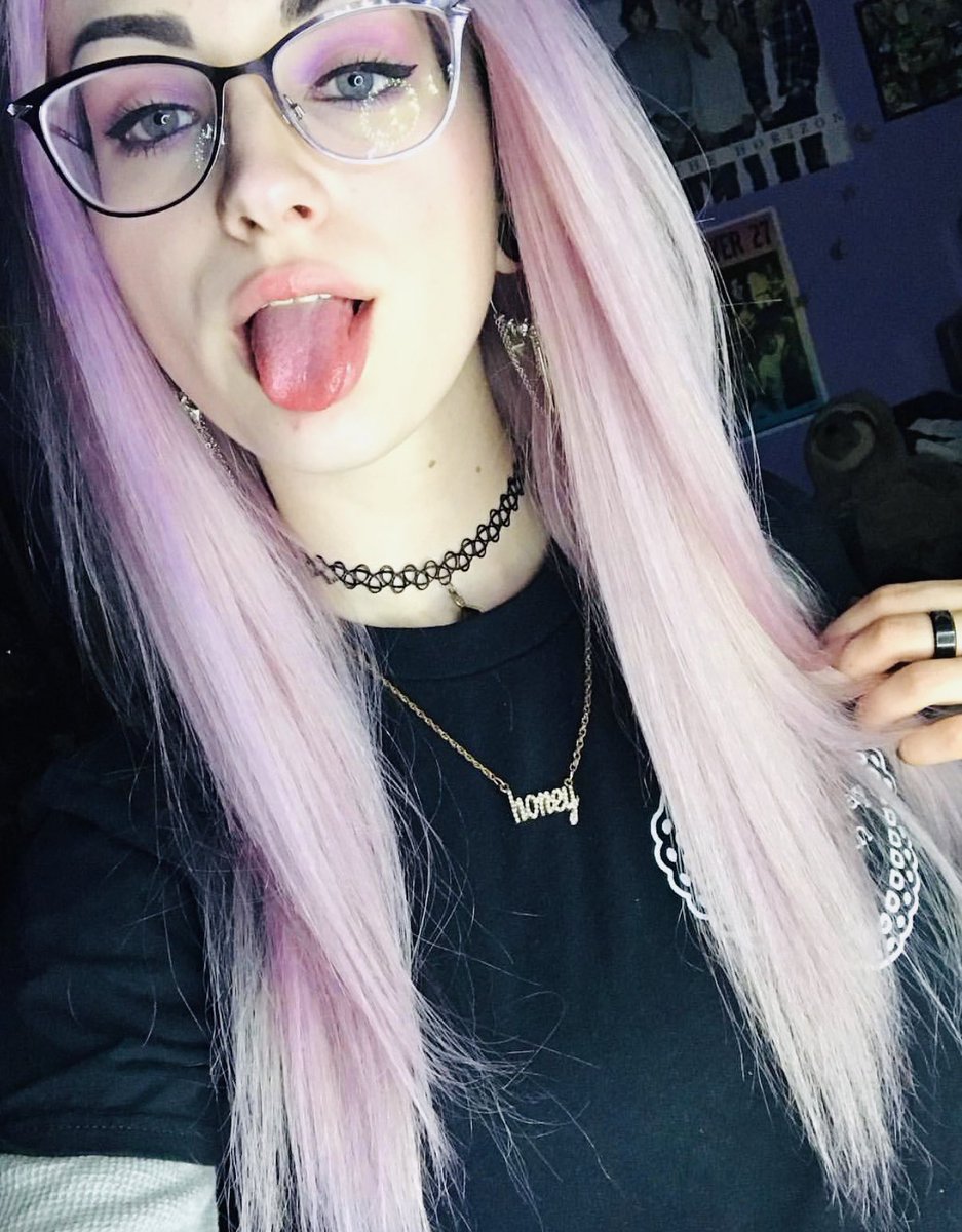 alexrainnn1's tweet photo. Who wants a rating? #dickrating #cockrating #cockrates #dickrates #cockreview #dickreview https://t.co/dUgwiE2jm4