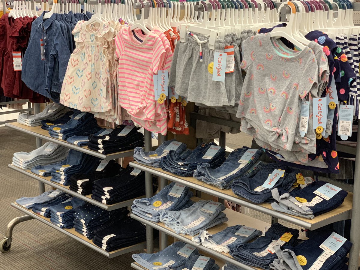 NIT (The Cutest Dept.) T2096 style team executing their training. An example from NIT VMG SET #crispfolds #sizingonpoint #brand #zone #fill #sellsellsell #proudlead @KTLove812 @tracyacurry1 <a href="/salamlazkani/">salamlazkani</a> <a href="/mariahjsalas/">Mariah Salas</a> <a href="/Eustolio/">Eustolio Calderon</a>