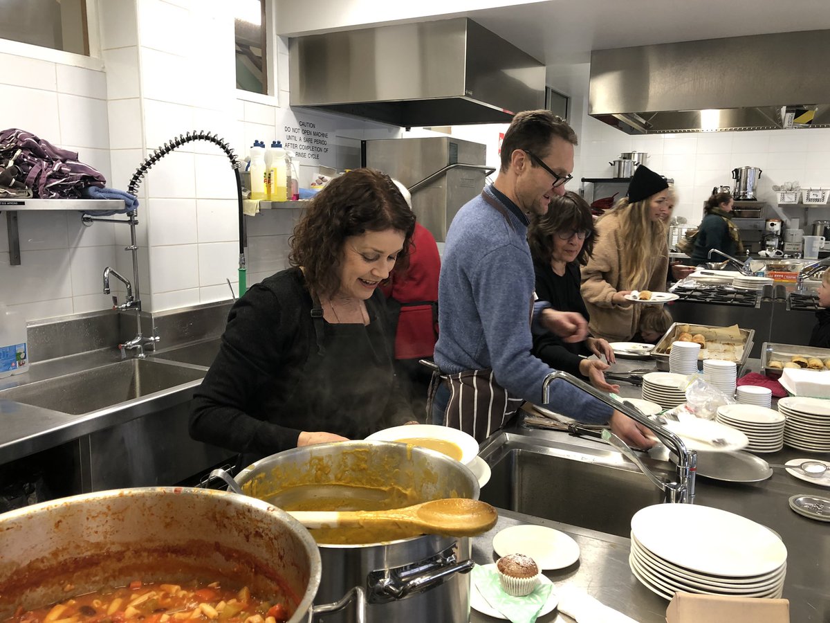 KHS Centenary Open Day was a testament to the dedication of DoE staff. Special mention goes to Blue Mountains DEL Jenny Thompson who washes dishes, served food and made a mean milkshake! <a href="/NSWEducation/">NSW Dept of Education</a> @BoyallJenny @Emma_LeMarquand <a href="/mccallumtp/">Tim McCallum</a> <a href="/dizdarm/">Murat Dizdar</a> <a href="/MJHooker/">Mindy Hooker</a>
