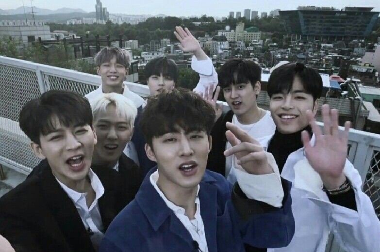 KooNicBoop's tweet photo. Still waiting! 🐥
Day 46: #頑張ってiKON•#iKONJapanTour2019_FukuokaD1 
47: #iKONJapanTour2019_FukuokaD2
48: #BIyourSide
49: #WeStandBIyou
50: #AlwaysOurLeaderHanbin
51: #HanbinIsWorthTheWait
52: #EndlessLoveHanbin•#KillingMe1yr
53: #RapGenius131
Day 54:#FlowerPathHanbin
- https://t.co/kVchYIoOwm