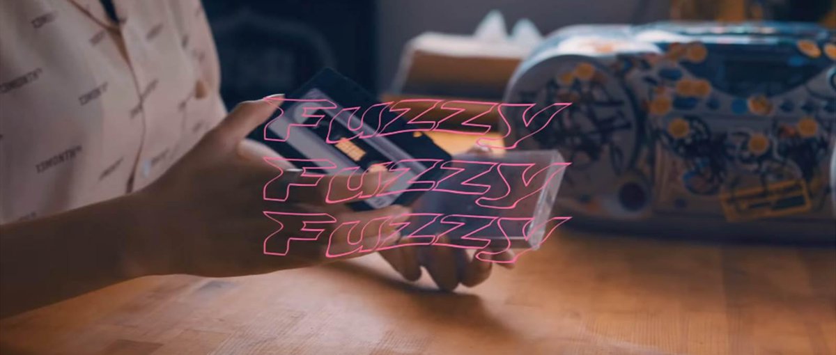 #SCANDAL - "Fuzzy" MV
... A cute “will boy and girl stay together?” story plays out over a pounding yet melodic tune.
<a href="/scandal_band/">SCANDAL</a>
#jrock #japan #japaneserock #girlsrock #scandalband
jrock247.com/2019/08/scanda…