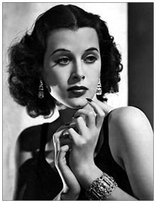 NCFcyber's tweet photo. #OTD 11 August 1942: Hedy Markey - better known as actress Hedy Lamarr, received a patent for a secret communication system. Learn more about this female tech trailblazer: https://t.co/0Y5zJUacJ9 https://t.co/KMPYWsCKgp
