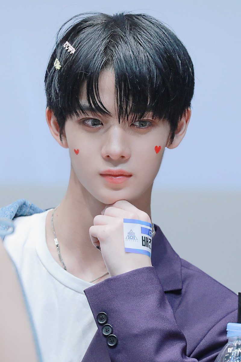 bbb_0510's tweet photo. 190804 다 잘하는 배지녕 , , 
#배진영 #BAEJINYOUNG #CIX https://t.co/3JPF4iXzi2