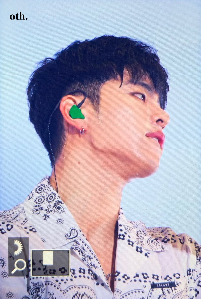 KJH19970331's tweet photo. 190810 KOBE ㅎㅏ..지짜.. 너무..기여워.. 머리 누가 이렇게 잘랐어? 만수무강하세여🙇🏻‍♀️💦❤️
#구준회 #준회 #JUNE #ジュネ #아이콘 #iKON https://t.co/8mjMhpmBu8