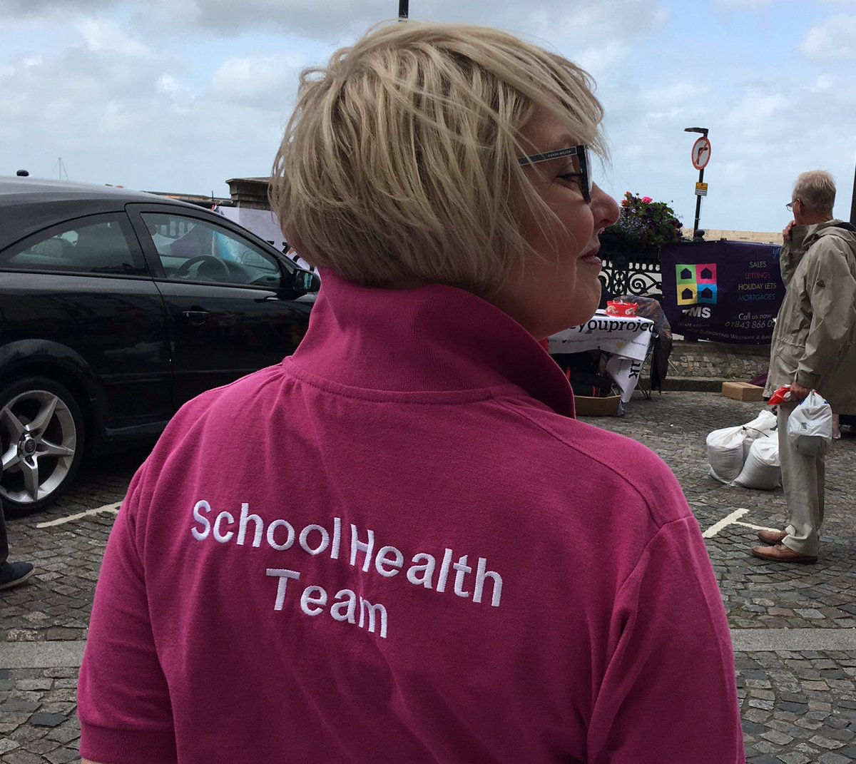 KentSchHealth's tweet photo. Thank you East Team for making me an honorary Pink Lady! #topteam #Margate #margatepride 🌈🌈🌈 https://t.co/6BIPhl0Gkt