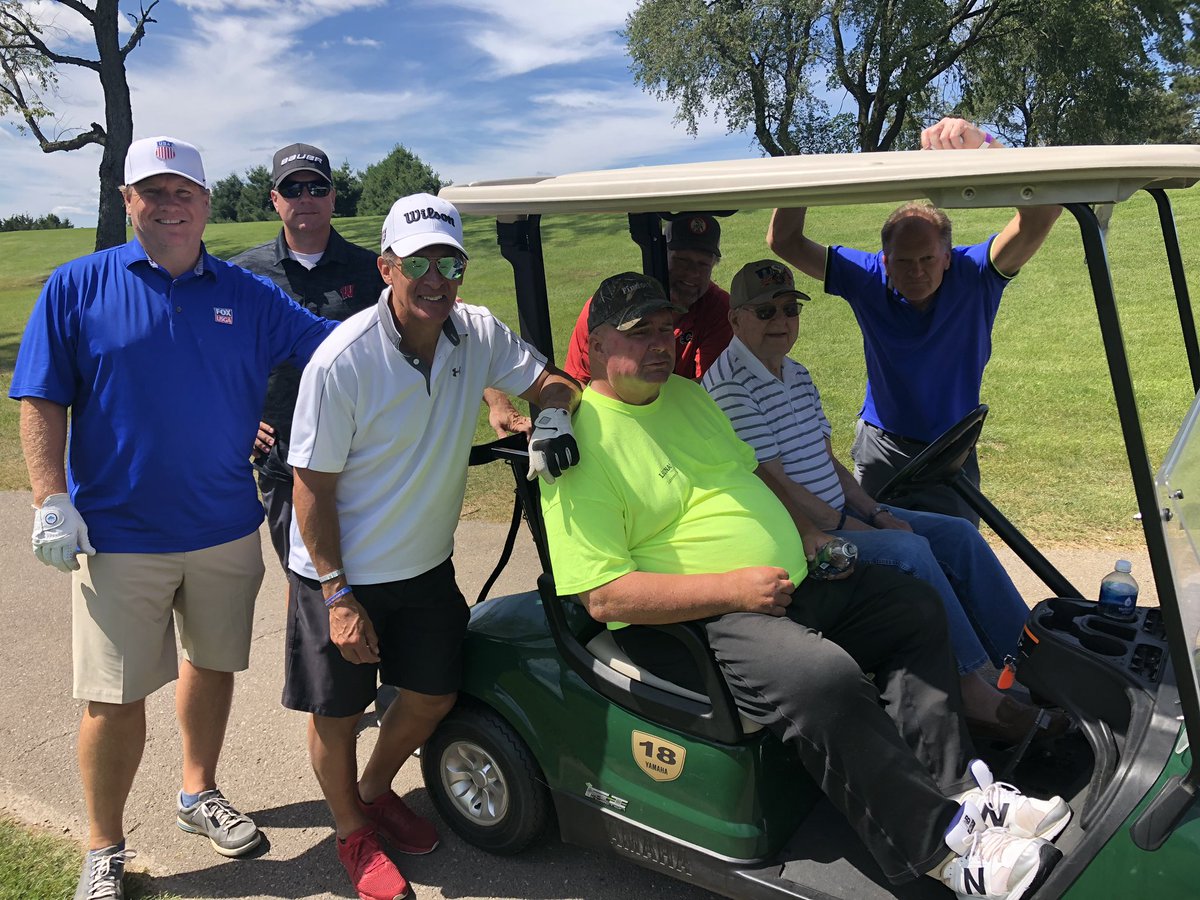Always a great day when you can spend it with lots of Suters and Rocco <a href="/MadCapsHockey/">Madison Capitols</a> golf outing. @rsuter20