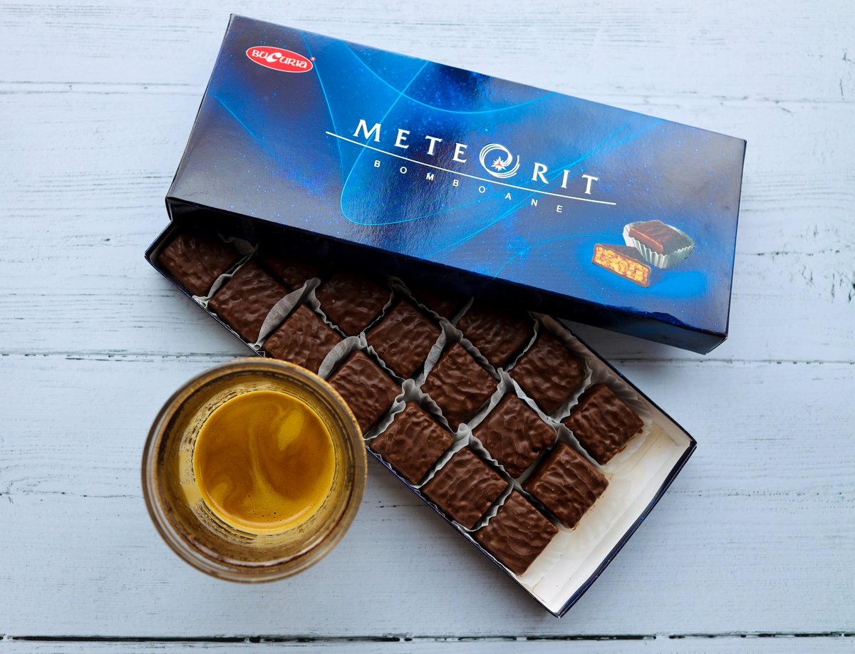 OmiSido's tweet photo. My kind of Saturday morning 😊😁
⠀⠀
Lavazza coffee + Moldova chocolate = happiness!
#bucuria #bomboanebucuria #bomboane #moldova #meteorit #chisinaudeseara #moldovamea #chisinau #молдова #aroundtheworld #moldovamea #happiness #lavazza #coffeeart #coffeelover https://t.co/aDIBG48oNx