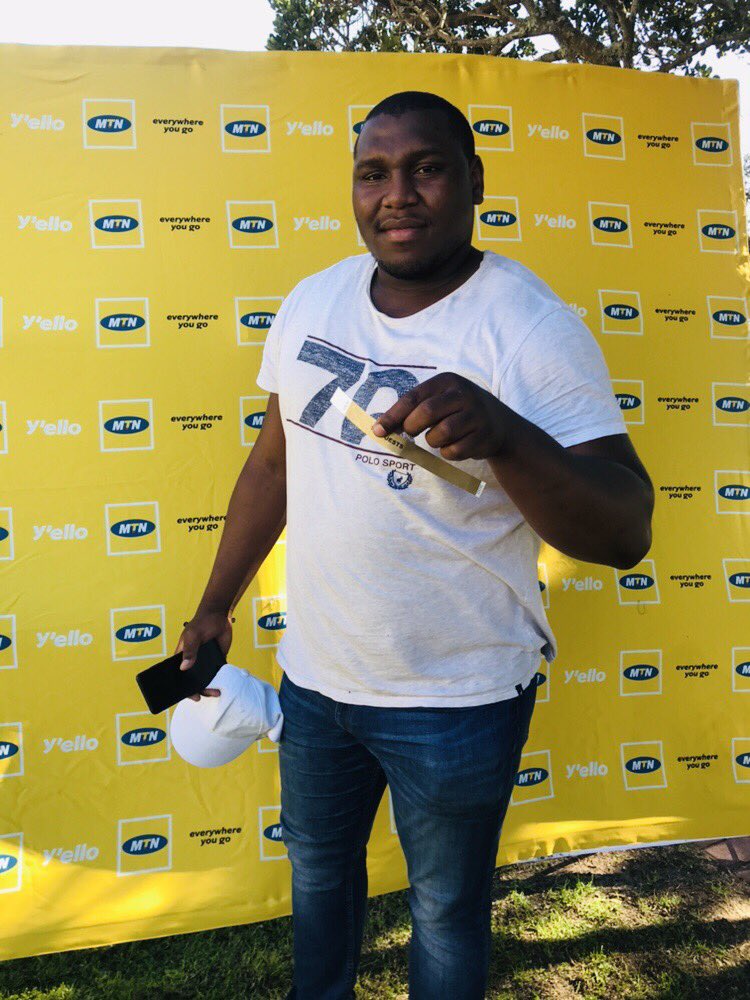 MadibazRadio's tweet photo. Our first couple of winners for our #ECIntervarsity2019 @MTNza VIP marquee.
#ECIntervarsity2019 #MadibazSport
#MadibazSRC
#WSUSRC
#RhodesSRC
#ForthareSRC https://t.co/ifXgzyft9M