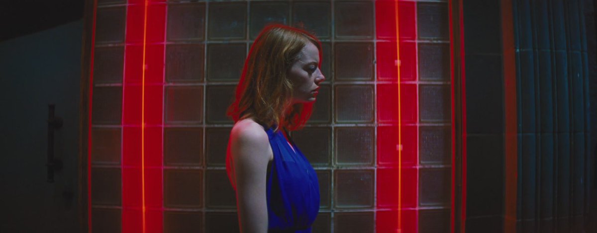 LostInFilm's tweet photo. La La Land - Frame within a frame https://t.co/FMggMteLQ9
