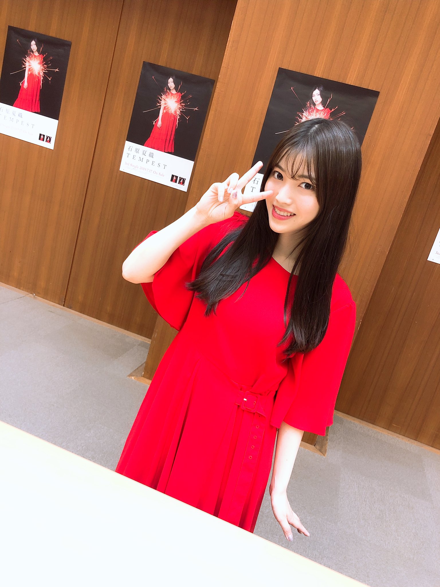 石原夏織 Official Twitterren 東京での Tempest 発売記念イベント Carry Meeting お越しいただき ありがとうございました 今月は Tempest Mission アニサマ と盛りだくさんですので こちらもお楽しみに スタッフ 石原夏織 T Co Pmweckpteb