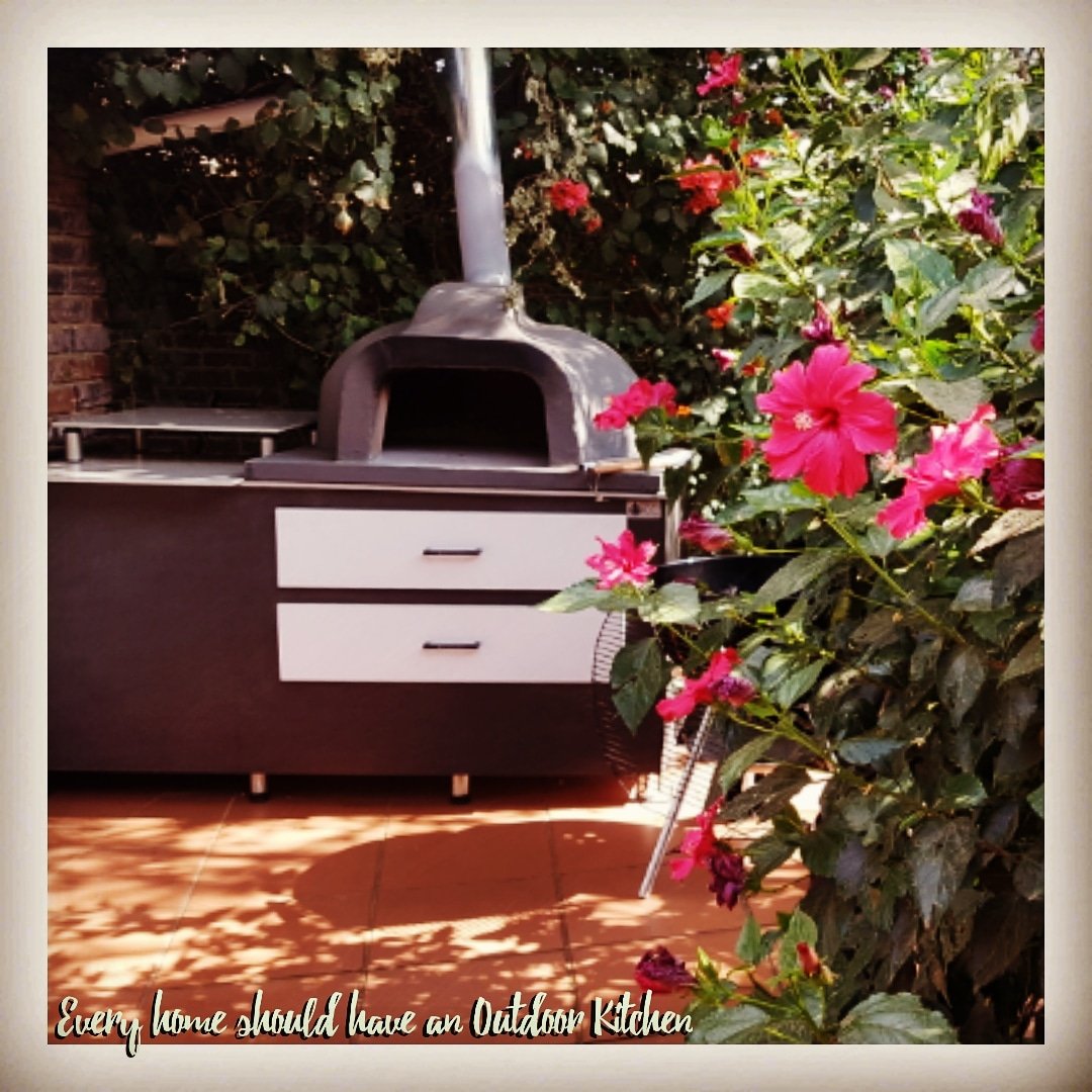 KitchenOutdoor tweet picture