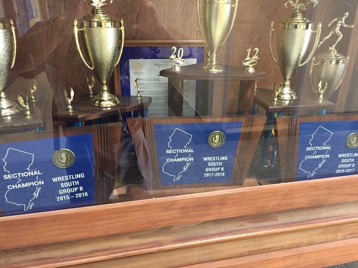 PaoloneRalph's tweet photo. direct correlation between teams who wrestle the summer and teams winning championships in February- 8th Annual Spartan Duals today 9:30 am -
#kingswaywrestling #CCwrestling #hermitWC #Lcmwrestling #DefiantWC
#Turkshead #HSHSwrestling @OakWriter9 @GDsullysays @Mtrible @thePT973 https://t.co/jhAwyHCJ1X