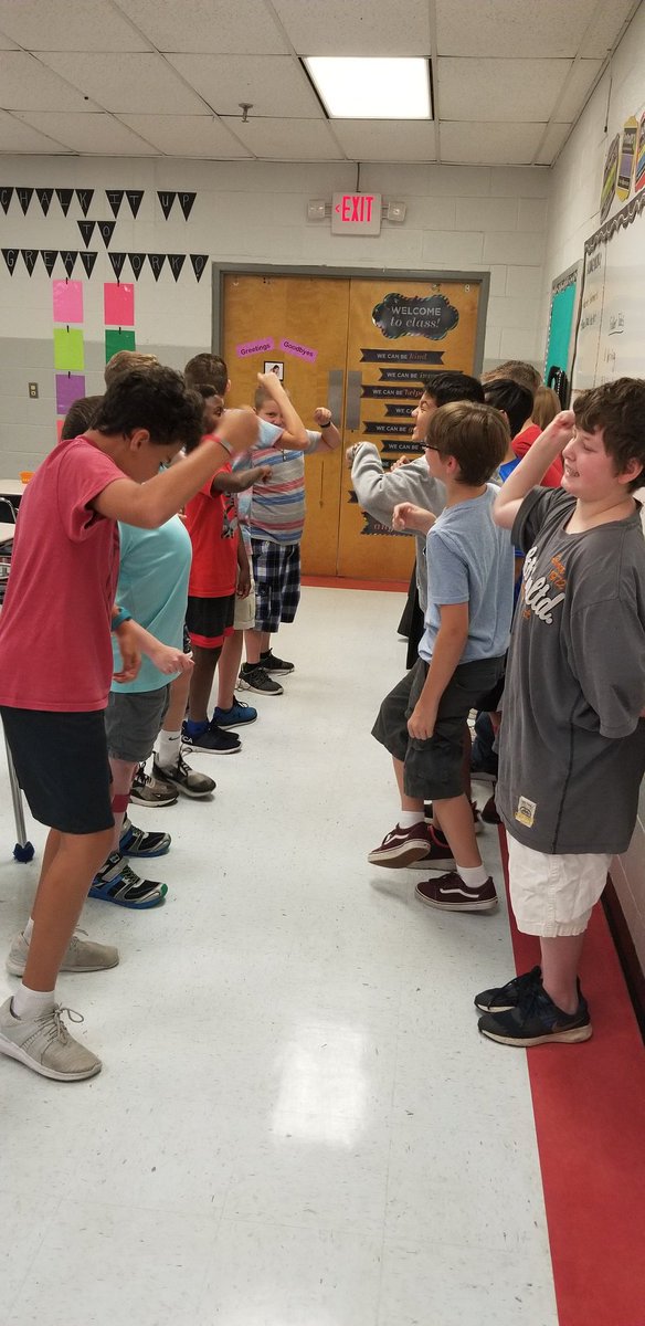khayes0203's tweet photo. Building relationships within the classroom through GIF Giggling. I displayed a GIF and a question. The Ss had to act out the GIF while having a conversation with their partner. Then, one line shifted so they changed partners. They had so much fun! @TCSPublic @PanthersEMS #TYHO https://t.co/Ai6YcYNM8C