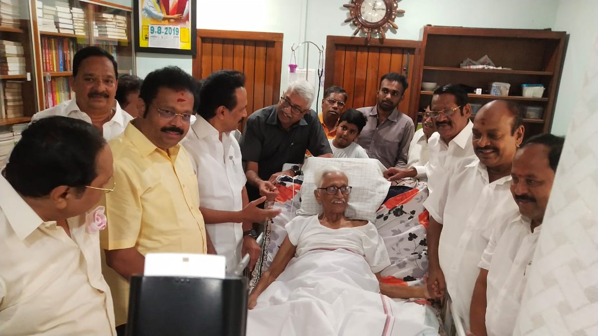 DMKVellore_'s tweet photo. கழக தலைவர் திரு.@mkstalin அவர்களுடன் பொது செயலாளர் பேராசிரியர் அவர்களை வேலூர் மக்களவை தொகுதியில் வெற்றி பெற்ற @dmkathiranand சந்தித்து வாழ்த்து பெற்றார். @DuraimuruganDmk, @officeofjagath, @R_Gandhi_MLA, @VelloreDmk, @PKSekarbabu, B.ரங்கநாதன் MLA இருந்தனர்.
#VelloreLSElection https://t.co/BJhcz0fbOR