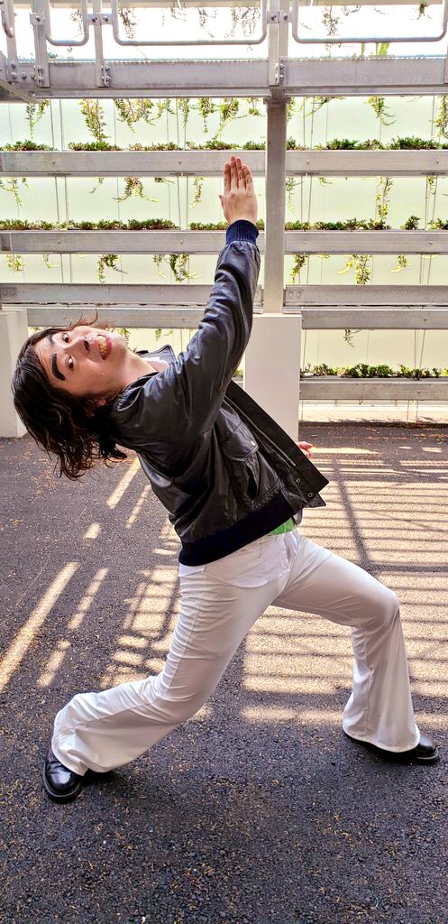 コミケ2日目 今が旬の「仮面ノリダー」木梨猛のコスプレで参加しました