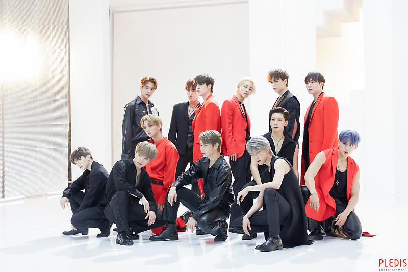 velincaratsvt's tweet photo. ✨✨ GA TIME ✨✨

karena kobam svt hari ini aku adain GA dadakan saldo OVO / Gopay 25k buat 1 orang saja

RT aja ampe nanti jam 5 sore ya.. yg mau mutualan monggo nanti di follback

#SEVENTEEN_HIT #SEVENTEEN @pledis_17 https://t.co/b74cITlQZi