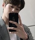 크나큰 이동원 님 아이폰 쓰시네요 부럽습니다.