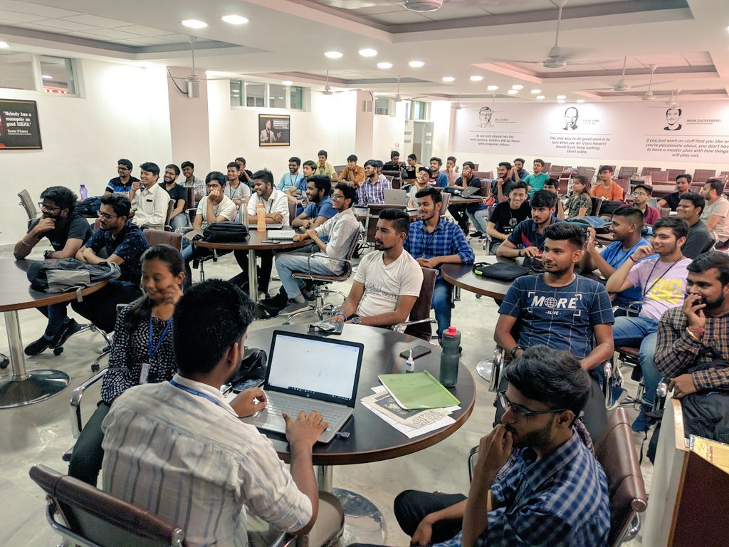 iamcoderu's tweet image. A wonderful session on the Community Challege of Developer Circles and my team has decided to go for HTML 5 games 

#FBDevCChd
#buildday
#communitychallenge
#fbdevcchd