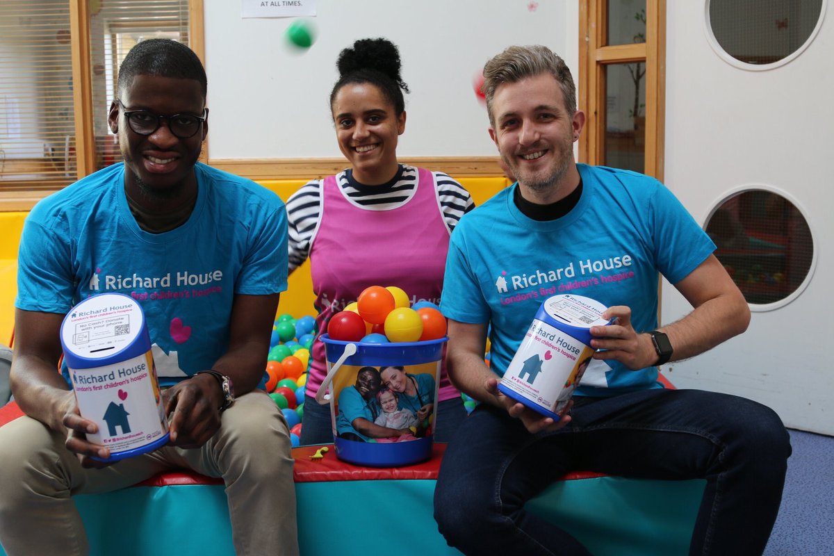RichardHouseCH's tweet photo. Would you like to be part of an enthusiastic team within the local community that make a genuine difference? Apply today as a #volunteer collection tin coordinator or, volunteer bucket collector at one of our fun events! Help us raise vital funds.
https://t.co/Z4p7y2TTUT https://t.co/Ef5VSAh791