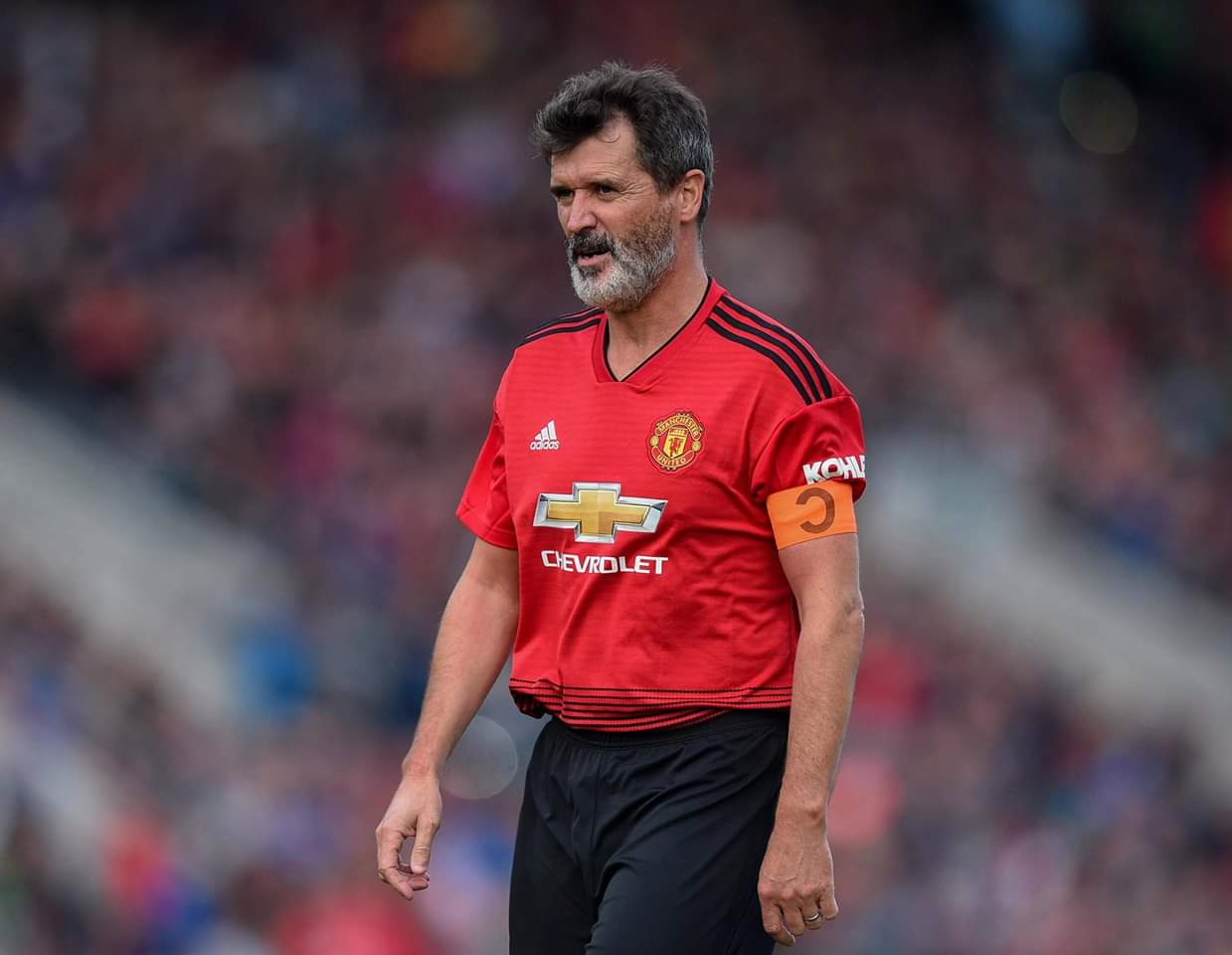 Happy birthday to my favorite Manchester United Captain Roy Keane, A Legend      
