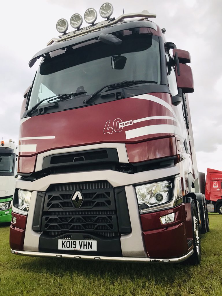 neullaDemo's tweet photo. All set up at Convoy in the Park... hope the weather isn’t to bad 😬
@RenaultTrucksUK #40yr #THigh @ConvoyTruckShow #Racingsport https://t.co/WdoRWooSXv