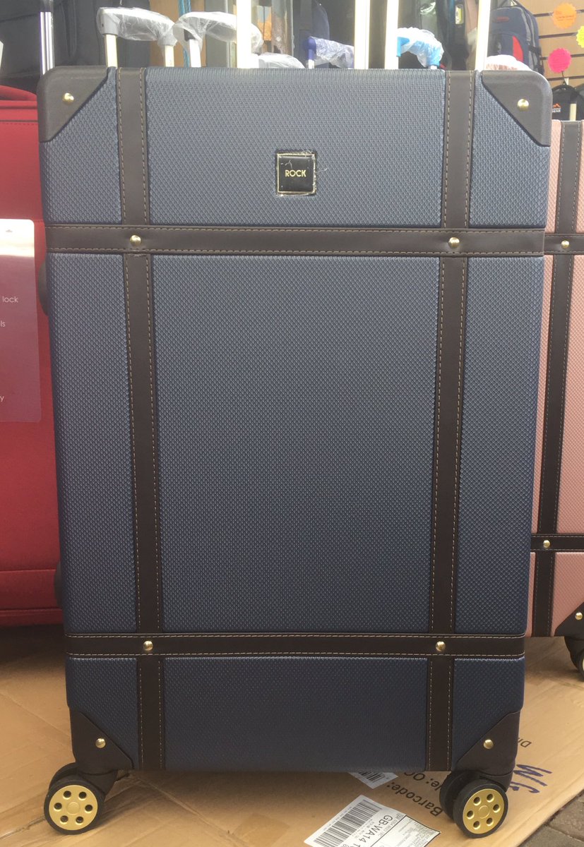 BagsGreene's tweet photo. Cabin cases , large cases , medium cases , we have it all ! Our outstanding array of suitcases are light weight, high quality and are perfect for every time of the year !
We are in @altrinchammkt until 4pm.
#suitcases #highquality #summer #4wheels #softcases #hardcases #sun https://t.co/dShzlRHDje