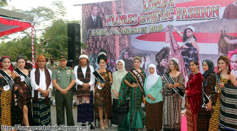 SetdaEnde's tweet photo. LOMBA FLORES ETHNIC FASHION 2019,DI LAPANGAN PANCASILA KAMIS,08 AGUSTUS 2019 https://t.co/rukJeGh40K