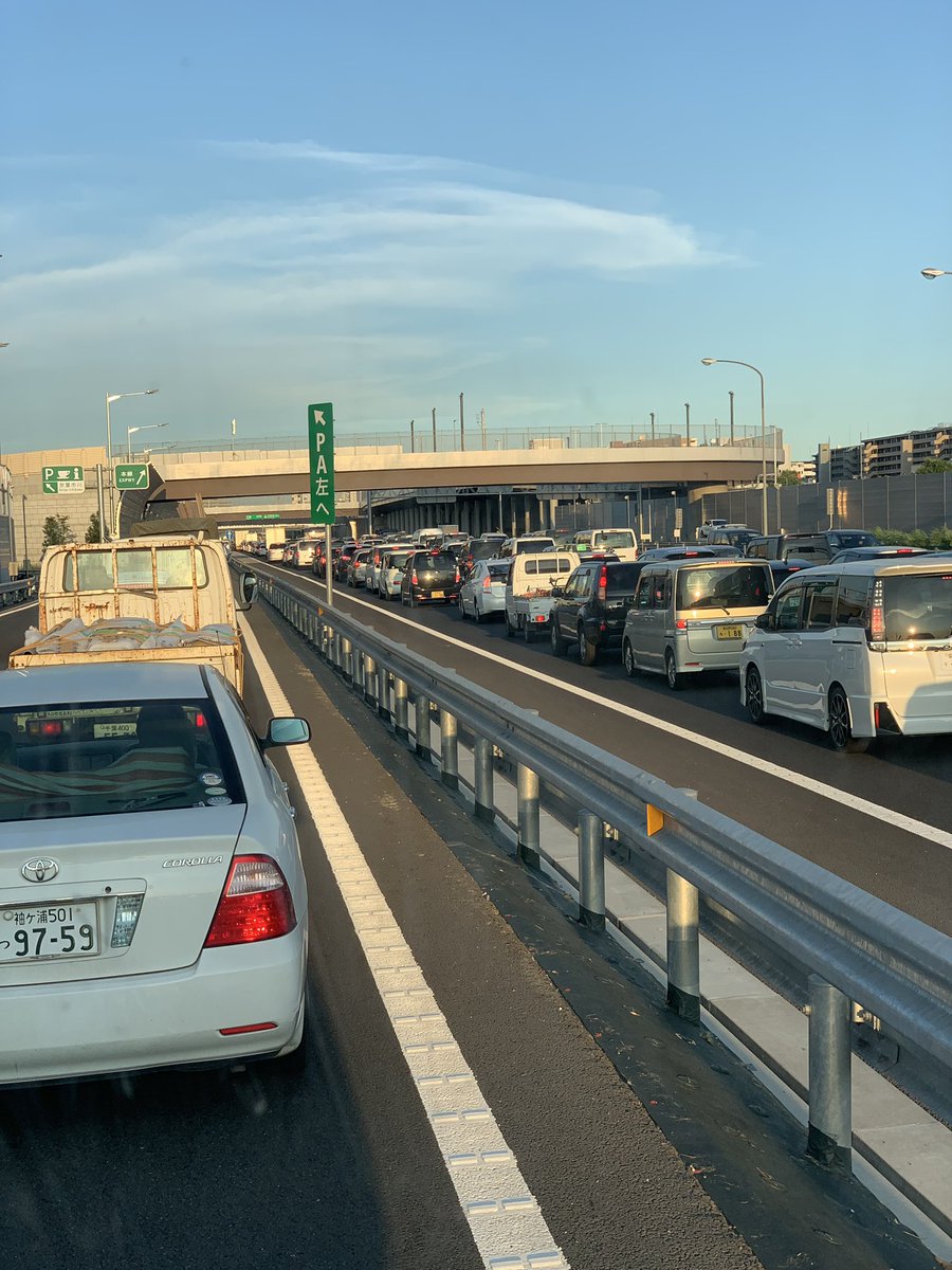 渋滞中!京葉道路下 京葉市川 京葉JCT最悪! https//t.co/A8MxRzlQl9 渋滞中!京葉道路下 京葉市川 京葉JCT最悪! https//t.co/A8MxRzlQl9