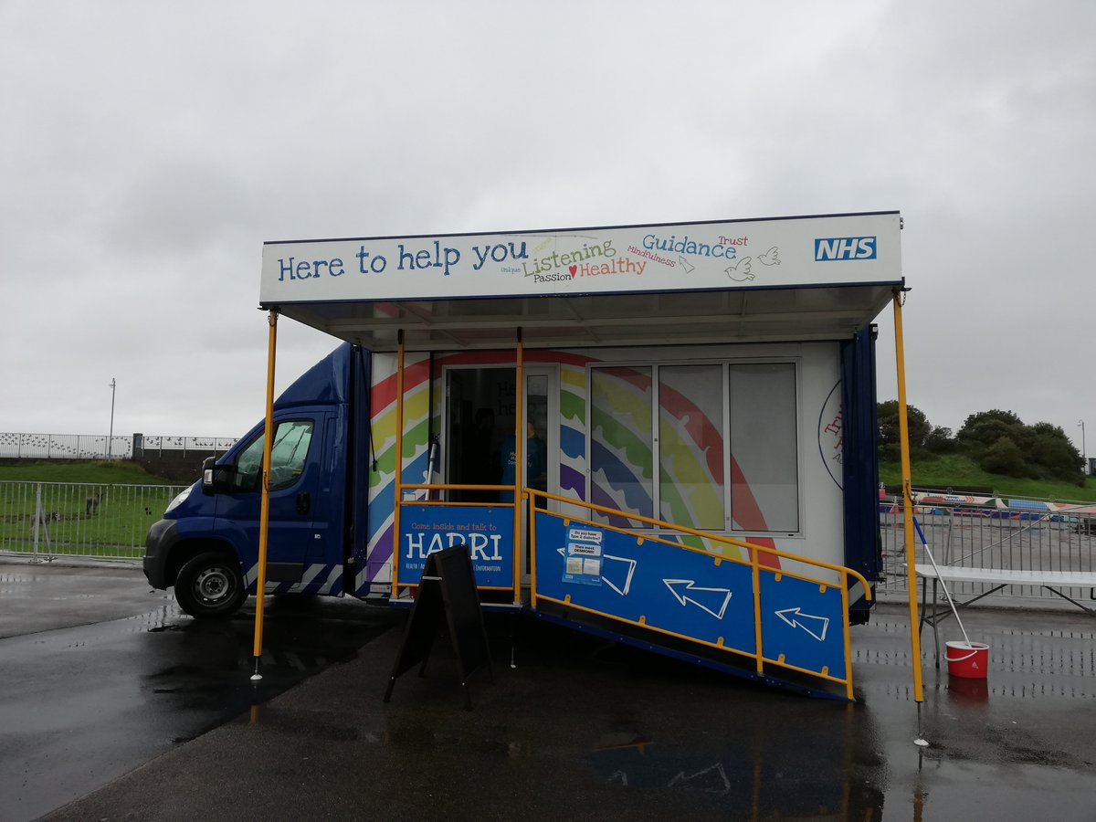 PropUpProject1's tweet photo. It's carnival day! Don't let the rain stop you! We are here on the Harri bus! Come and say hello, find out about the great projects! #harribus #bayicc #partnerships #MentalHealthAwareness #youngpeople @AmandaDavey15 @bay_medical https://t.co/dI8L9ZGhea