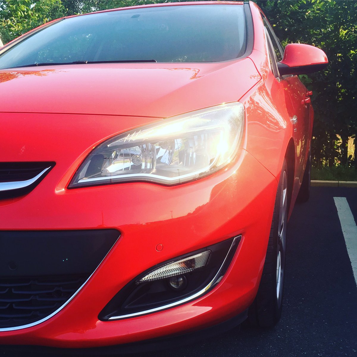 Quick update from this happy customer today. He is enjoying the extra power that has been unleashed from his car and has gained a massive 100 miles distance on a full tank of diesel after only 2 weeks of driving with his BlueSpark Pro +boost tuning box fitted. 👍🏻🚙💨