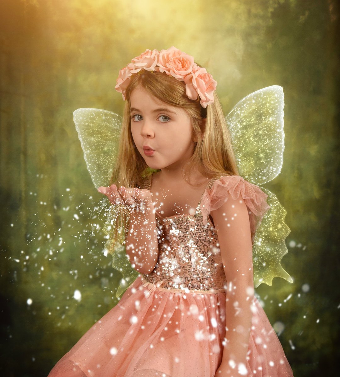 frostsgardens's tweet image. ✨🦄🧜‍♀️ It's the first day of our 'mythical' fancy dress competition!🧜‍♀️🦄 ✨

Visit our FB page for further information! @FrostsGC 😍#CompetitionTime #FancyDress #MythicalMagic