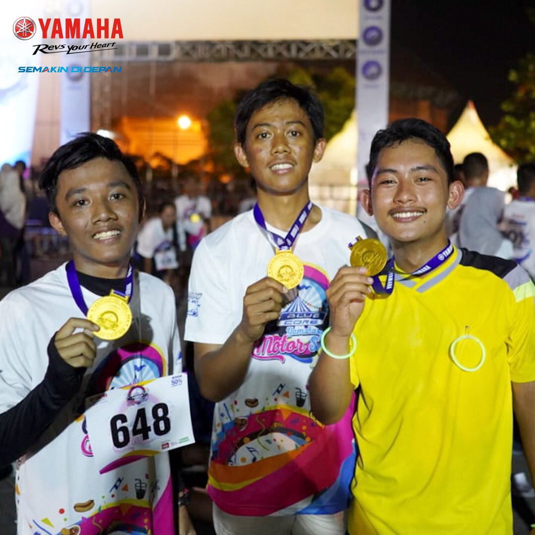 yamahaindonesia's tweet photo. Nah, buat destinasi selanjutnya udah siap belum? Coba tebak, kota mana yang bakal kita datengin selanjutnya? Komen di bawah, ya!
#YamahaIndonesia #SemakinDiDepan #YamahaBlueCore #YamahaBlueCoreMotorShow #BYMS2019 https://t.co/uvCOFVUuLS