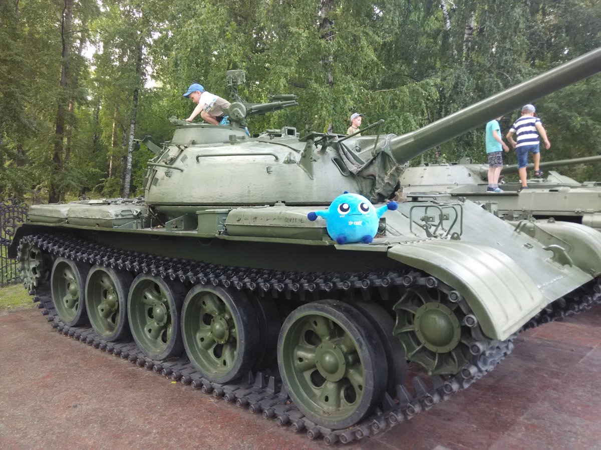 Dataforestkeep1's tweet photo. Aelfie childrens and tank.

#aelfiego #aelf @aelfblockchain @AelfieGo https://t.co/6GmfNHK4xV