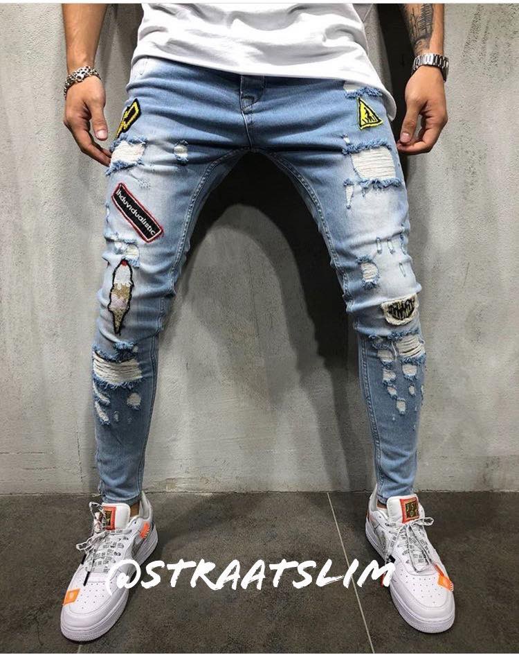 hissobulawayo's tweet photo. 3 Ways StraatSlim
Skinny Ripped Jeans with Patches 💥
Just arrived!
#Jinz #Kleengame #Mans #StraatWear #Jozi #Maboneng #Skoengang #DefineUrSlf #DJSBU
Design Your Dream https://t.co/PX04YsbVLT
