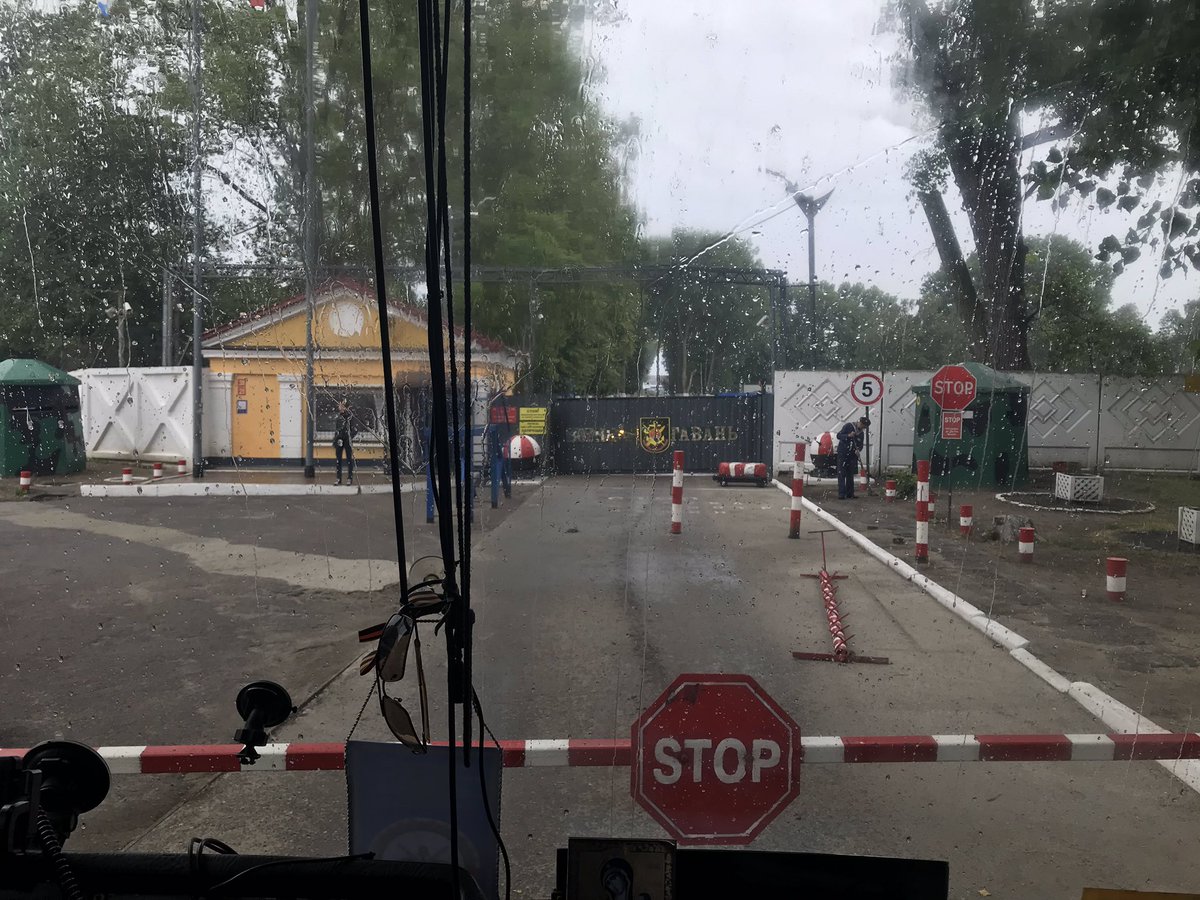 liderlife's tweet photo. #лидеркёниг прибыли на экскурсию на военный корабль. https://t.co/HT1QYqrfki