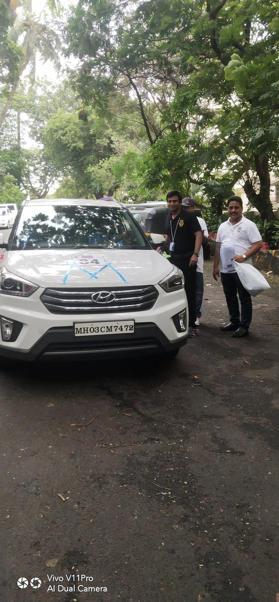 firozeshakir's tweet photo. #HPCL #Mumbai car race from Mahul to Palgar via #Bandra #KaneRoad
Shot this morning. https://t.co/xTUhmOMjxe