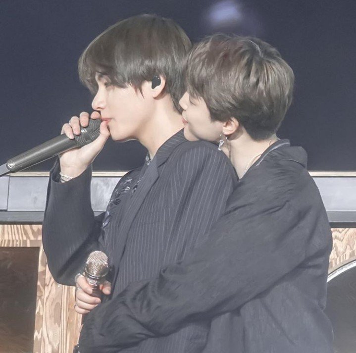 แทแทค้าบ💕 tweet media