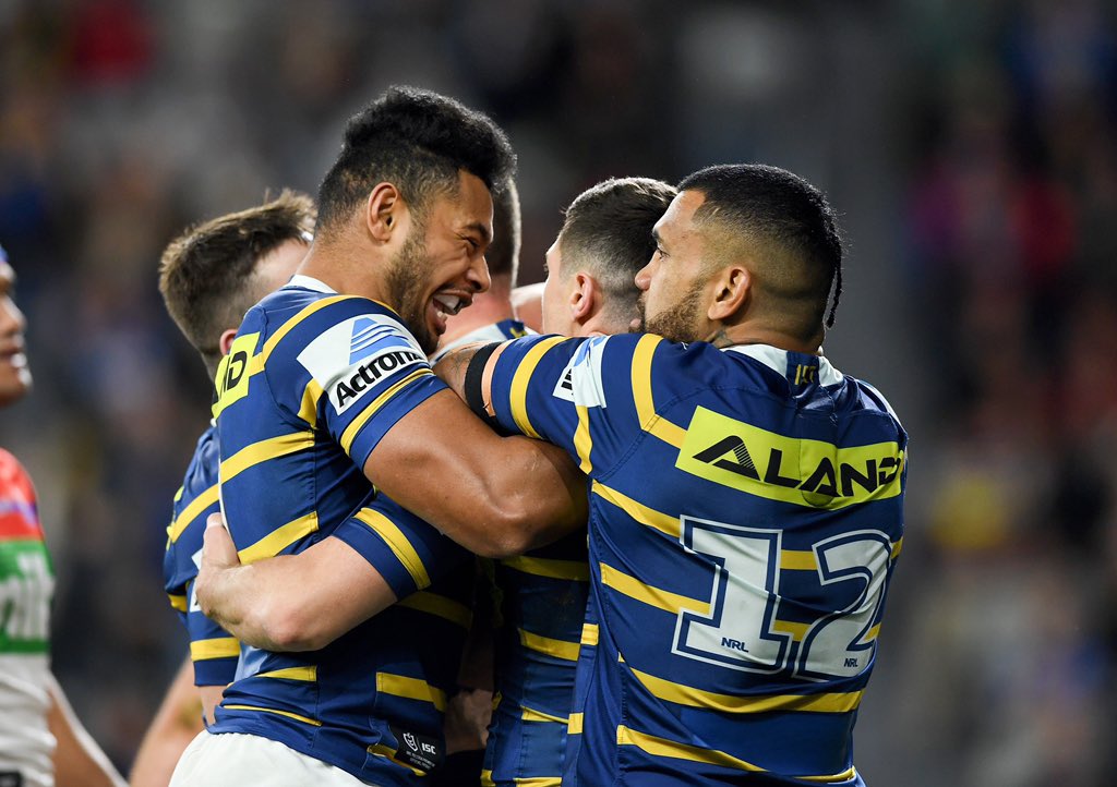 TheParraEels's tweet photo. FULL TIME | Moses knocks over a penalty and we claim a 20-14 victory over the Knights! #PARRAdise https://t.co/R8rgZ9arQN