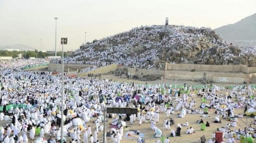yksek_z's tweet photo. #Arefe Günü Cümle Mümin Kardeşlerimin Günahlarını😭
#ARAFAT "taki, Hacıların Duası Hürmetine
Af Eyle Allahım👏🕊🕋 annem babam da orada şükür ki 🤲🙏🏼🕋
#2019Hac #Arefe #Kurban #Hacı https://t.co/3Y44Dov1U2