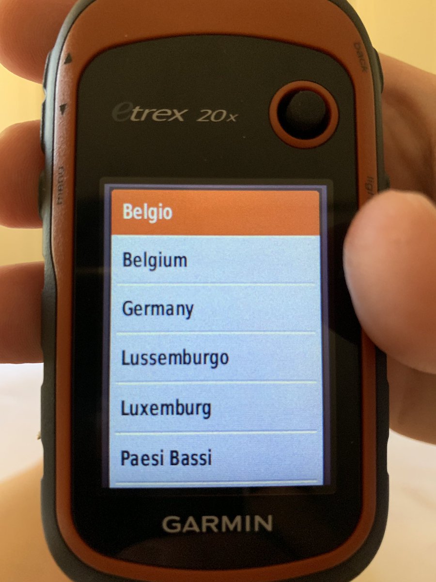 martapassa's tweet photo. @GarminItaly Salve,chiedo aiuto x eTrex20x: menù Dove si va?|"Indirizzi" ho solo paesi Belgio,Belgium,Germany...,no Italia ma vorrei inserirla, ma in "Impostazioni"| Selez. mappa" Europa SW è attiva come pure località italiane compaiono in "Dove si va?"|"Città","POI",etc. GRAZIE! https://t.co/honHlugEY9