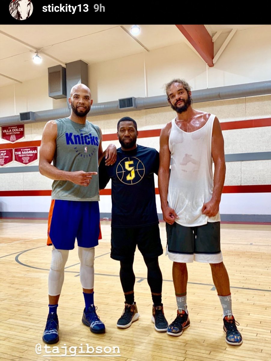 Bulls_Peck's tweet photo. 😭😭😭😭😭 Take me back. 
#HeartHustleNMuscle @Stacey21King https://t.co/8g86LMiuZT