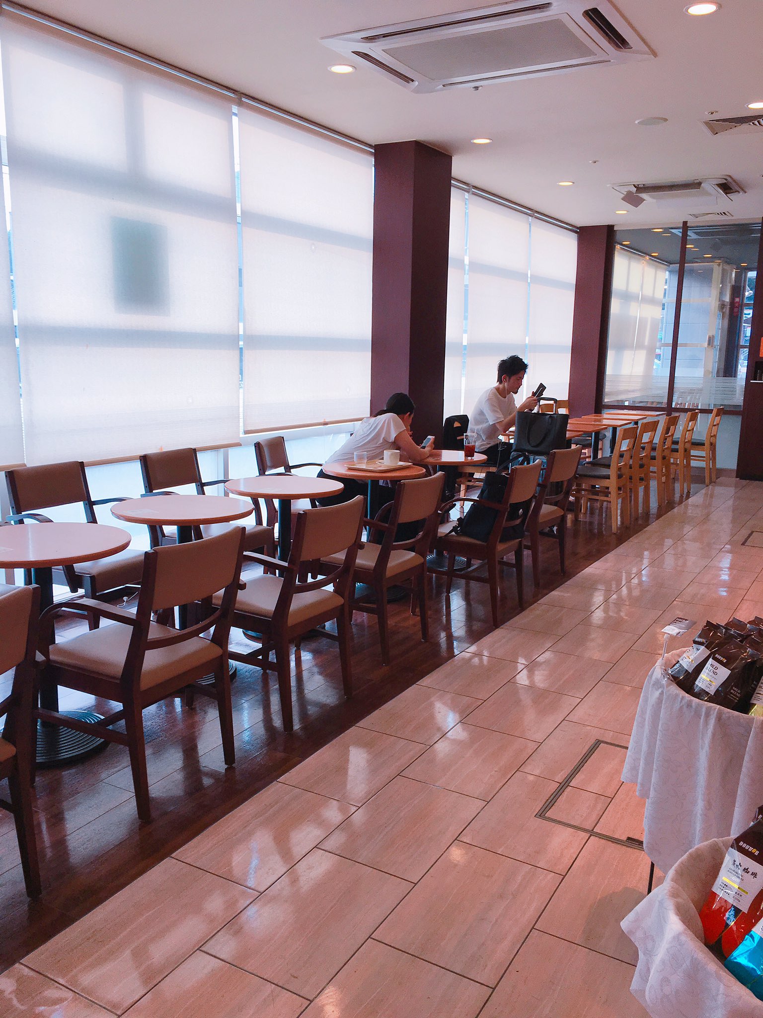 帆乃歌 ドトール 26店舗目 長野県 ベルシャイン伊那店 初上陸 白並みに綺麗なのに黒 ドトール ドトール巡り ドトール全店舗制覇 ドトールご当地カード Doutor 帆乃歌のドトール巡り ベルシャイン伊那店 1日1店舗 T Co 6lmvwdb9x1