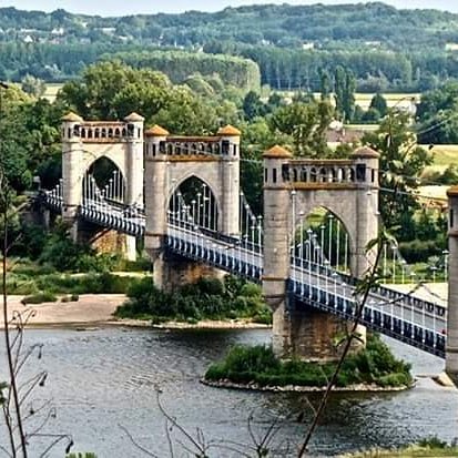 Apollo_Holidays's tweet photo. The Loire Valley, in central France’s Loire River, is known for its abundant produce, famed wine industry, vibrant culture and stunning chateaux.
#TravelWithUs #Apollo_Holidays #France #LoireValley https://t.co/0Zmkq5MrSu