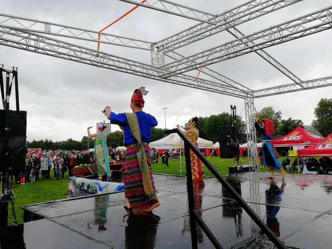 Alternative stage option due to the high winds