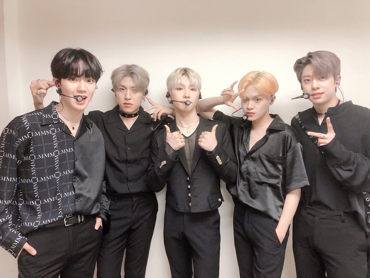 AB6IX tweet media