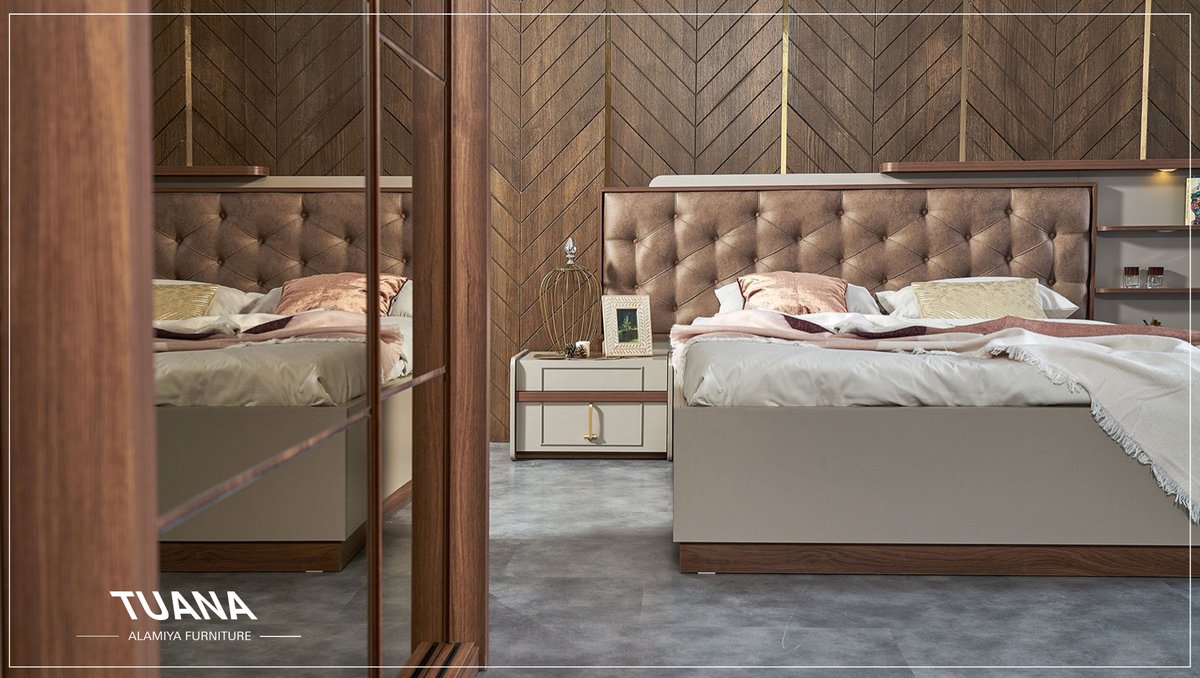 alamiyaco's tweet photo. تميزت Alamiya Furniture شركة الرسوم العالمية بين جميع علامات الأثاث من حولها،
خاصة بحرصنا الدائم على تركيز سمات الفخامة والأناقة في كل التفاصيل، لهذا اخترنا لكم غرفة نوم (TUANA) ذات الطراز الحديث لتلائم ذوقكم المميز

#الرسوم_العالمية_للأثاث
#الخيارات_لا_نهاية_لها 
#RAF_Gallery https://t.co/HZqJrWTKxz