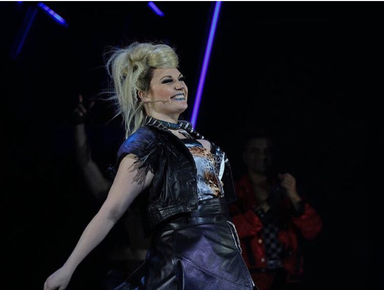 LindaMHolmgren's tweet photo. Double show as #Zahara today in #BatOutOfHell , #StageMetronomTheater 💙🦇🤘 #BatDasMusical #Cover #JimSteinman #Meatloaf @StageEntertain @AccessLtd @BatTheMusical https://t.co/hAA8jL7XOc